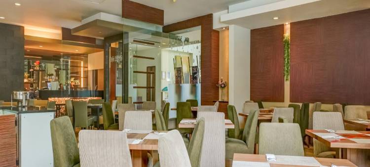 西卡朗大酒店(Grand Cikarang Hotel)图片