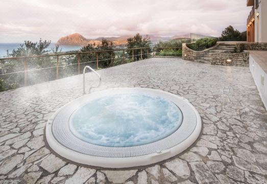 Hotel Parco Degli Aromi Resort & SpaHotel Overview