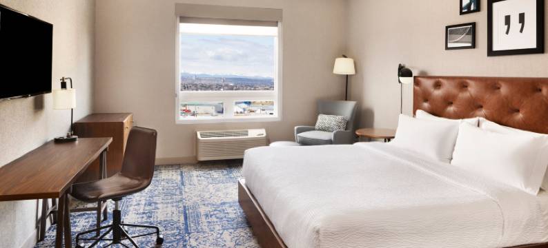 卡尔加里机场福朋喜来登酒店(Four Points by Sheraton Calgary Airport)图片