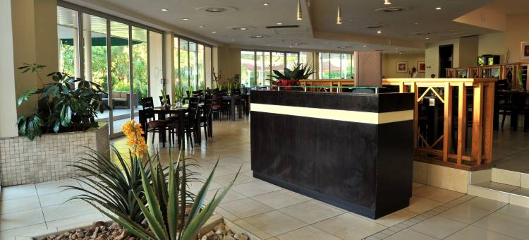 克里斯塔洛奇酒店(Cresta Lodge Gaborone)图片
