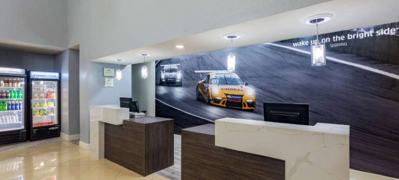 锡布灵拉昆塔温德姆套房酒店(La Quinta Inn & Suites by Wyndham Sebring)图片