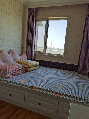 普兰店日租房公寓(兴中路分店)