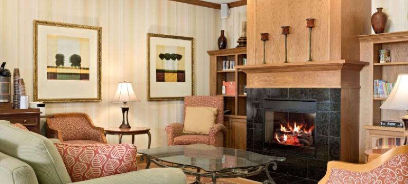 北皮奥里亚丽怡酒店(Country Inn & Suites by Radisson, Peoria North, IL)图片