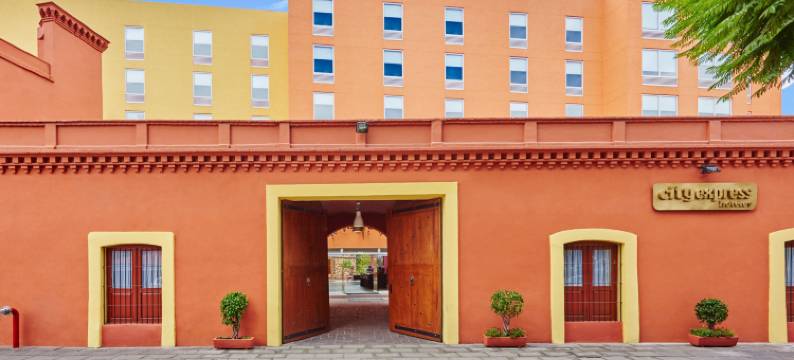 普埃布拉中央城市快捷酒店(City Express by Marriott Puebla Centro)图片