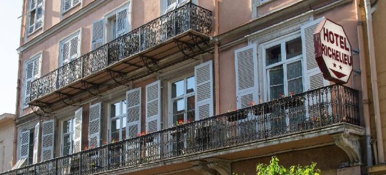 卢维亚酒店(Hôtel Louvia)图片