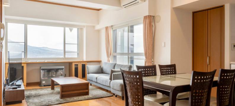 Mountainside Palace(Mountainside Palace)图片