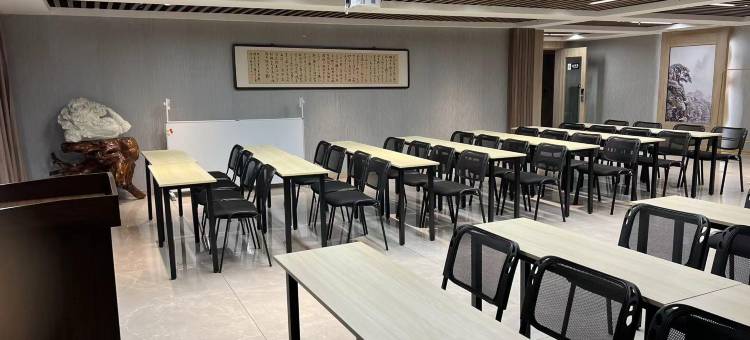 星程酒店(阜新解放广场店)图片