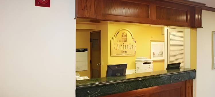 奥马哈西南拉昆塔温德姆酒店(La Quinta Inn by Wyndham Omaha Southwest)图片