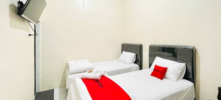 RedDoorz @ Gunari Guest House Merek Karo图片