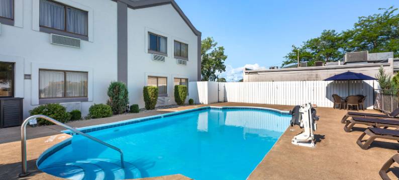 克林顿港贝斯特韦斯特酒店(Best Western Port Clinton)图片