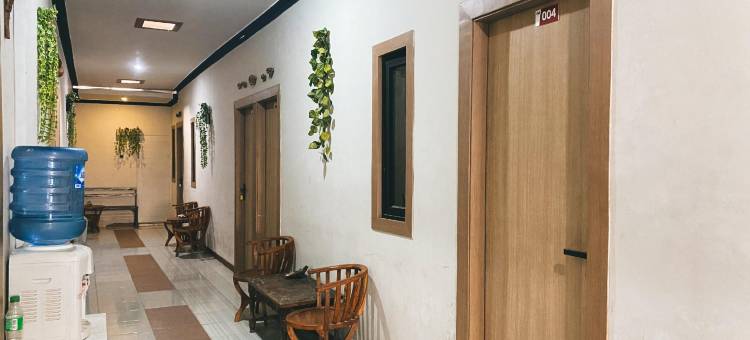 Central House Karimunjawa Mitra RedDoorz图片