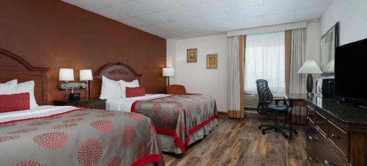 艾伯特利华美达酒店(Ramada by Wyndham Albert Lea)图片