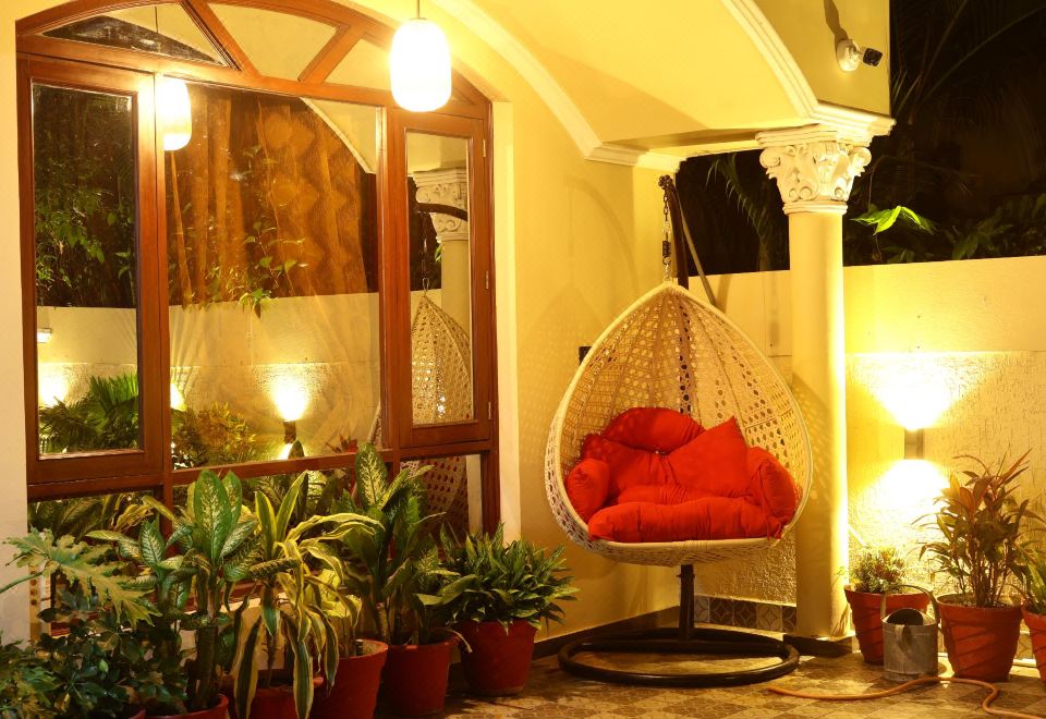 Suramya Hotel Overview