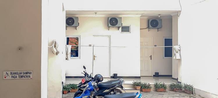 Waringin Guest House Tegal Mitra RedDoorz图片