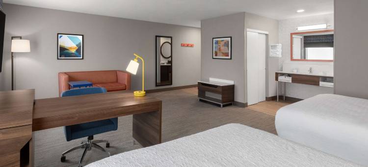 萨吉诺欢朋套房酒店(Hampton Inn & Suites Saginaw)图片