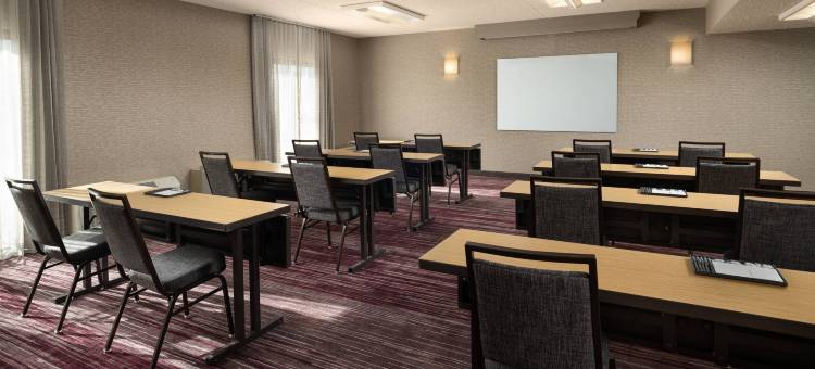 凤凰城迈措沃万怡酒店(Courtyard Phoenix Mesa)图片