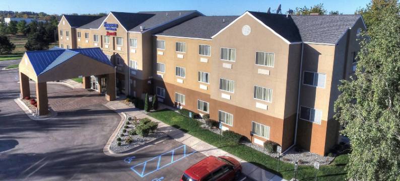 芒特普莱森特万枫酒店及套房(Fairfield Inn & Suites Mt. Pleasant)图片