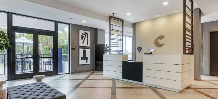 迈阿密国际机场舒适套房酒店(Comfort Inn & Suites Miami International Airport)图片