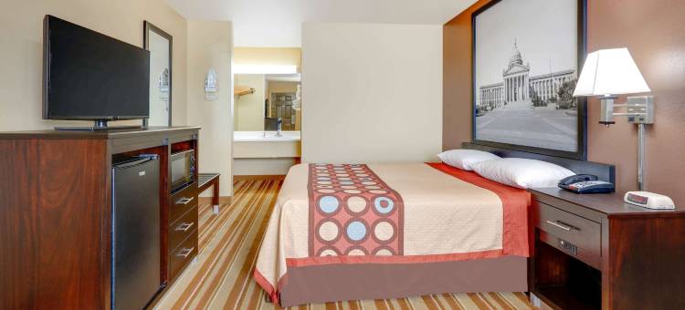 大卡宾-维尼塔地区速8酒店(Super 8 by Wyndham Big Cabin/Vinita Area)图片