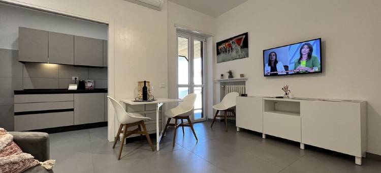 Dalia Apartment - Free Parking in the Historic Center of Alba - Langhe图片