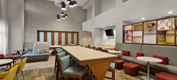 陆思金I-75欢朋酒店与套房(Hampton Inn & Suites by Hilton Ruskin I-75)图片