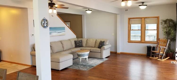 River Life at it's Best图片