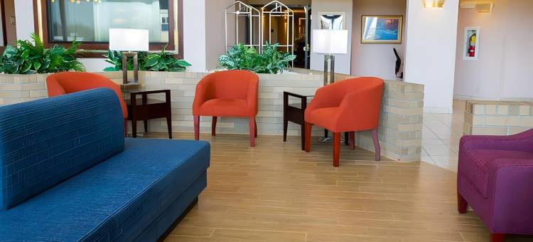 塞克斯顿梨树旅馆(Pear Tree Inn Sikeston)图片