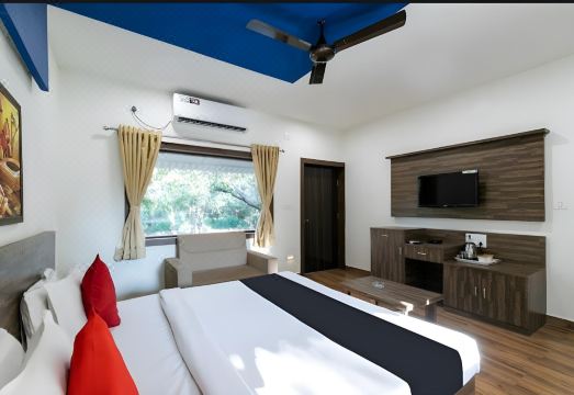 Bright View Cottage Hotel Overview