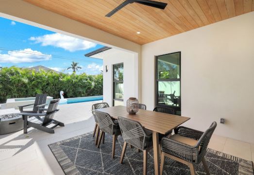 Gulf Haven Hideaway: Naples 4BD Oasis - Pool + Spa Hotel Overview