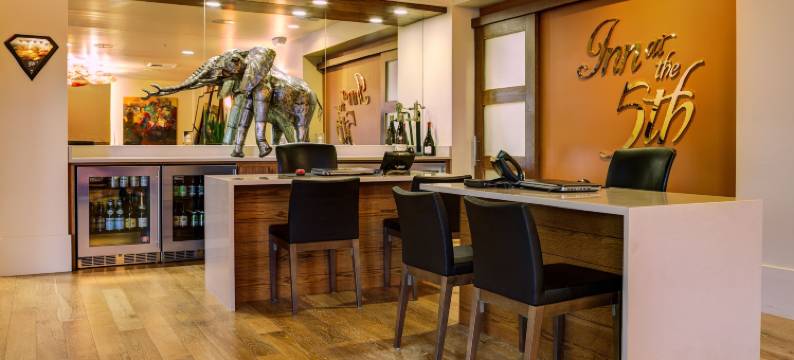 第五大道酒店(Inn at the 5th)图片