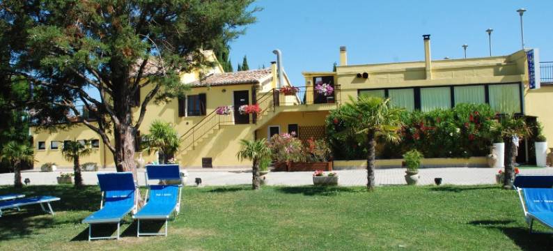 马尔怡希耶拉酒店(Hotel MarYsierra)图片