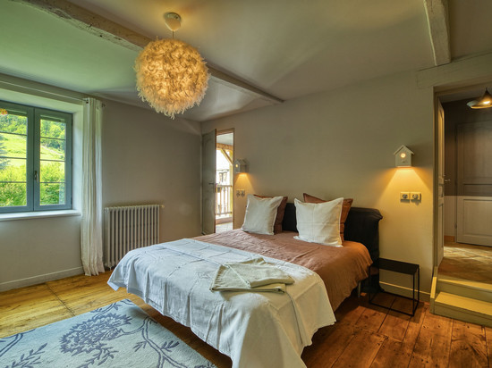 贝隆古床位酒店