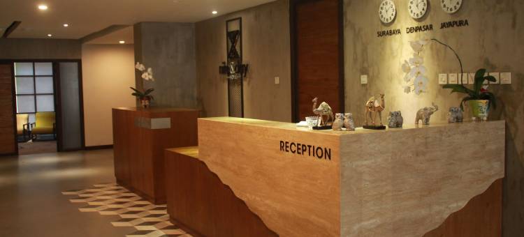 泗水柯杜多拉酒店(Nite & Day Surabaya - Kedungdoro)图片