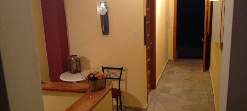 特拉富罗斯公寓(Travlos Studios)图片