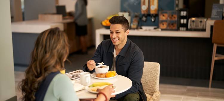 丹佛机场塔楼路逸衡套房(Atwell Suites Denver Airport – Tower Road)图片