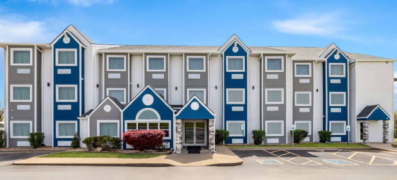 塔尔萨/卡图萨 66 号公路温德姆麦客达套房酒店(Microtel Inn & Suites by Wyndham Tulsa / Catoosa Route 66)图片