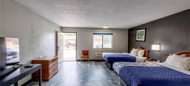 弗里尔行政旅馆和开间(Freer Executive Inn & Suites)图片