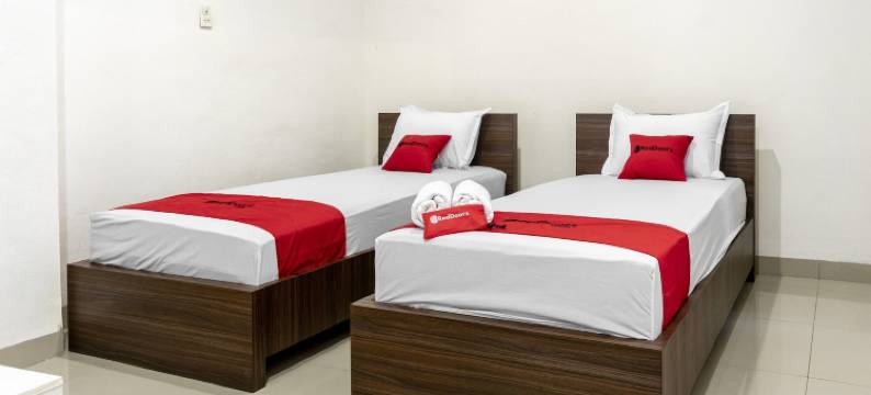 红多兹伊斯兰酒店-近棉兰特拉丹体育场(RedDoorz Syariah Near Stadion Teladan Medan)图片