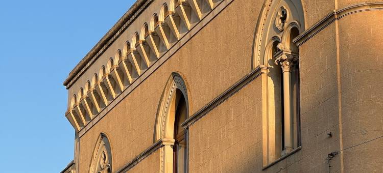 帕拉佐皮奇尼诺(Palazzo Piccinno)图片