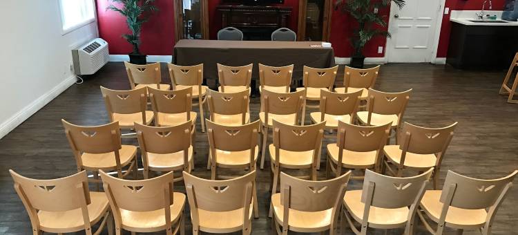 托伦斯华美达酒店(Ramada by Wyndham Torrance)图片