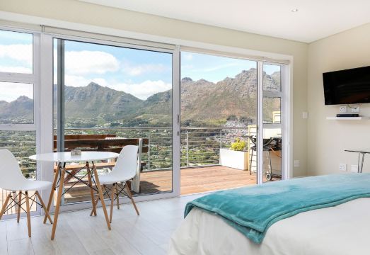 Mount Bay Hotel Overview