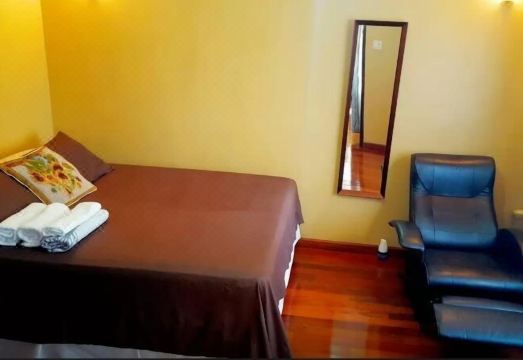 New Kingston Guest Apt at Dorchester Hotel Overview