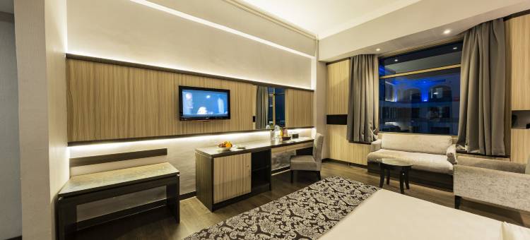 北干巴鲁贾特拉大酒店(Grand Jatra Hotel Pekanbaru)图片