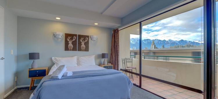 湖畔公寓(Lakefront Apartments,18 Lake Esplanade Road)图片