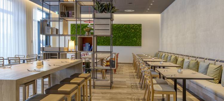 柏林机场城际酒店(IntercityHotel Berlin Airport BER Terminal 1+2)图片