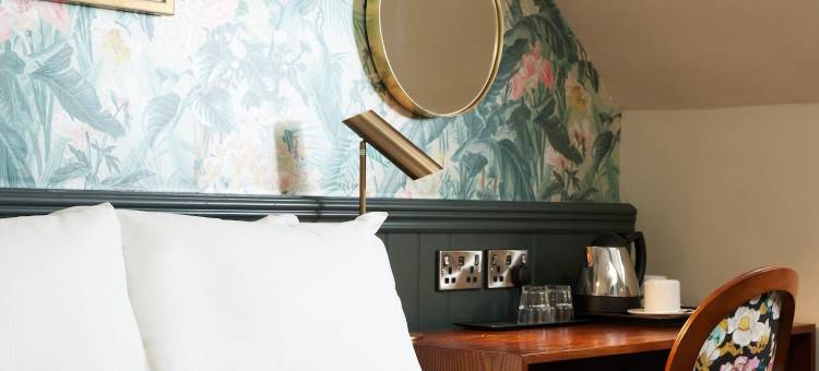 纳博洛阿尔姆斯酒店(Narborough Arms)图片