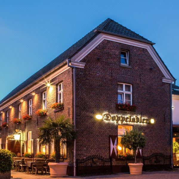 餐厅双头鹰酒店(Hotel Restaurant Doppeladler)图片
