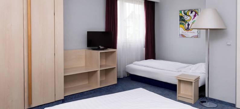 梅兰海伦巴德萨那桑拿酒店(Hotel Meran Hallenbad & Sauna)图片