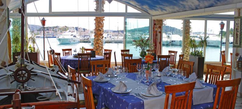 洛哥茨尼卡弗拉帕滨海度假村(Marina Frapa Resort Rogoznica)图片