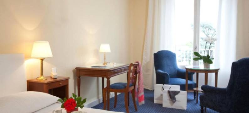 皇家圣玛特罗吉斯之家酒店(Logis Hotel Royal Saint-Mart)图片